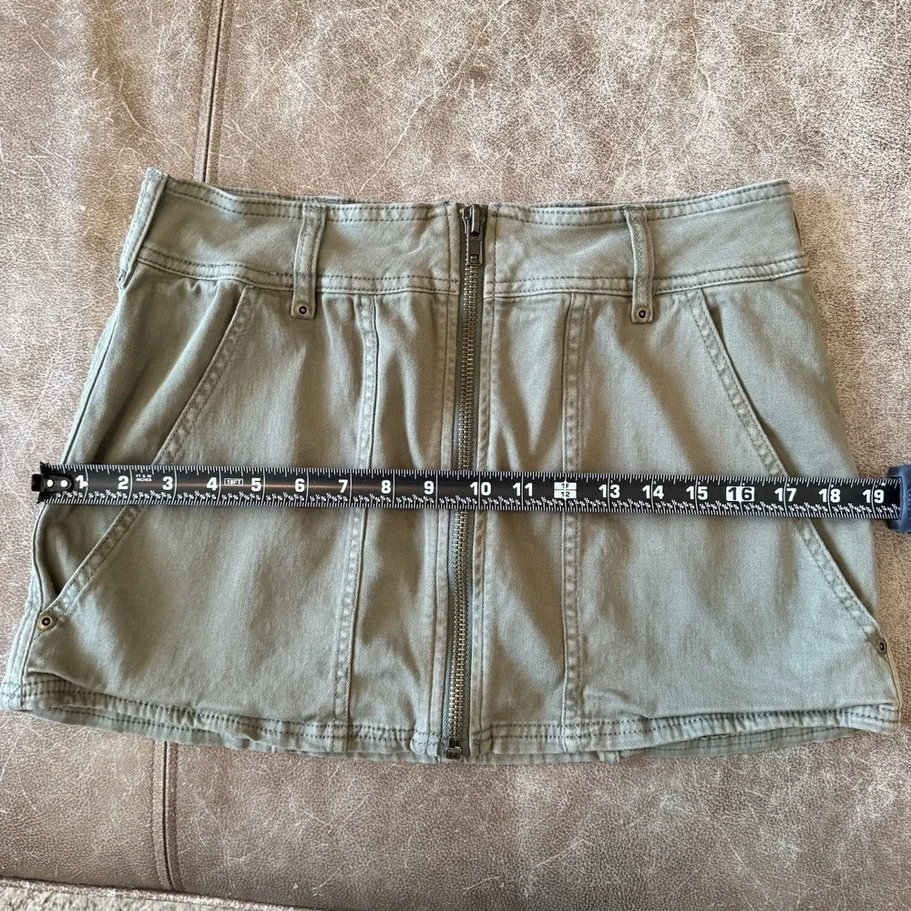 Free People Too Cool Military‎ Utility Mini Skirt Olive Zip Front Festival 6